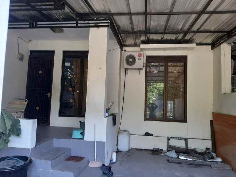 rumah siap huni d komplek