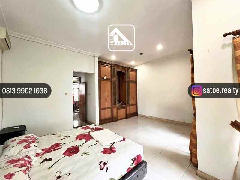 rumah siap huni dekat area kramat pela kebayoran baru
