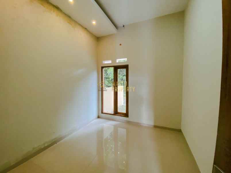 rumah siap huni dekat condongcatur depok sleman