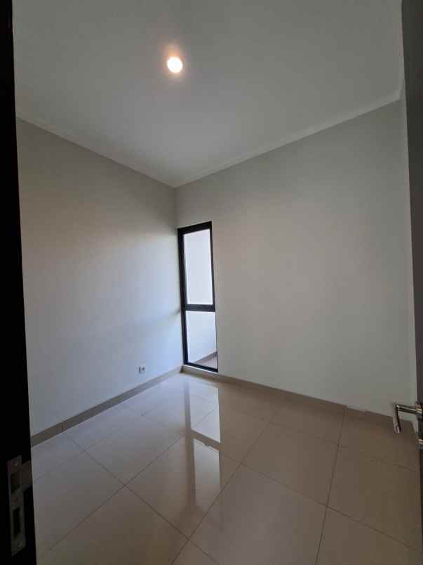 rumah siap huni di cluster regia scg bekasi