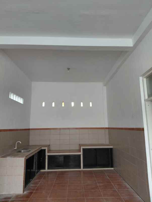 rumah siap huni lokasi di buring kota malang