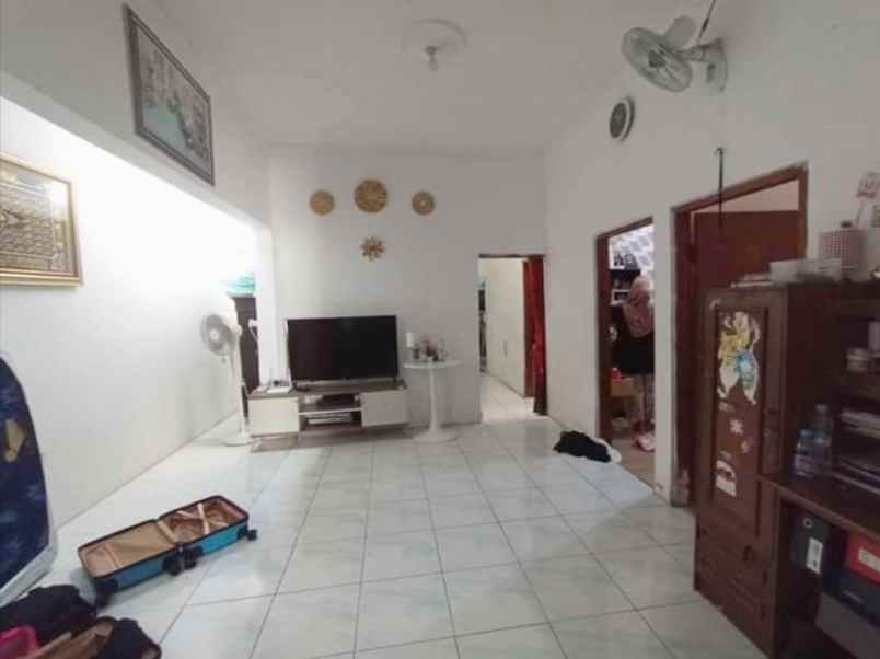 rumah siap huni strategis dekat uns solo