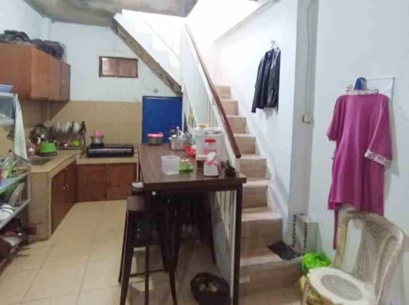 rumah siap huni strategis dekat uns solo