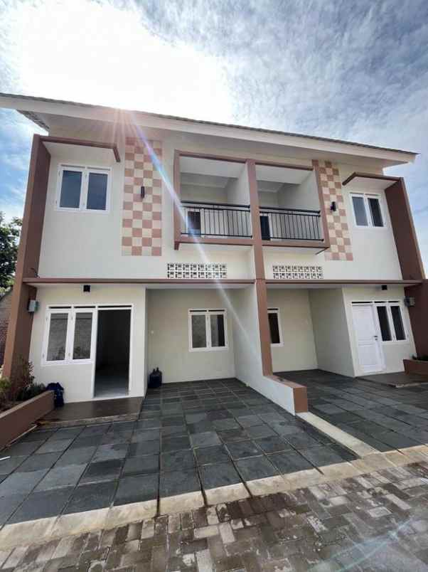 rumah sisa 3 unit harga murah di kamarung cimahi