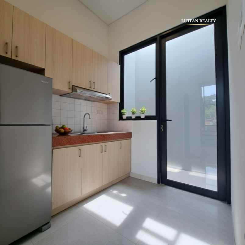 rumah skandinavian dalam cluster dekat tol brigift