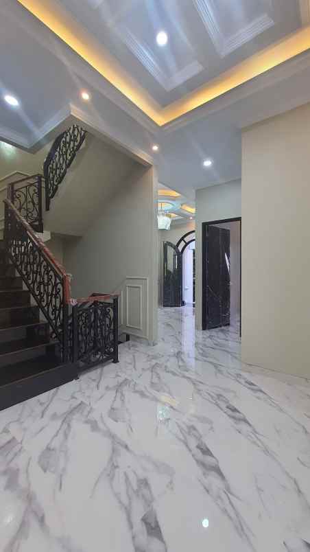 rumah srengseng sawah jagakarsa