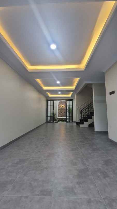 rumah srengseng sawah jagakarsa