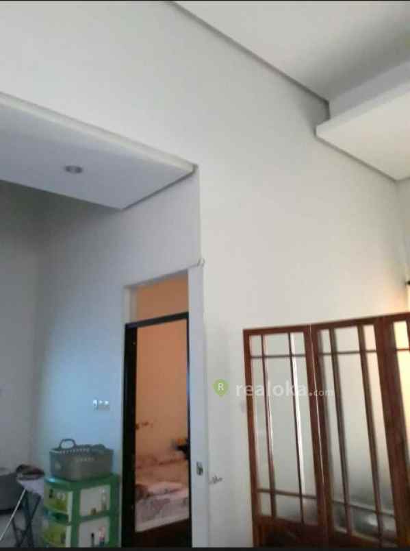 rumah srondol banyumanik semarang