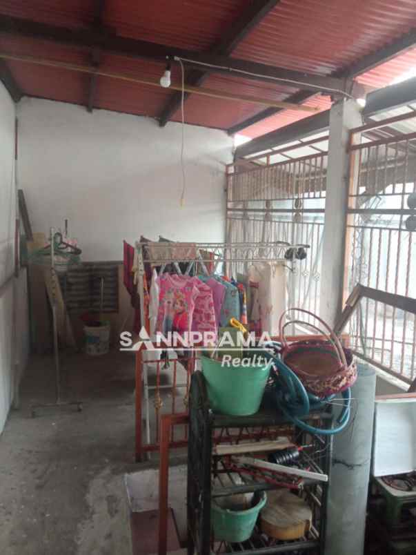 rumah strategis di perumnas depok 1 imelin