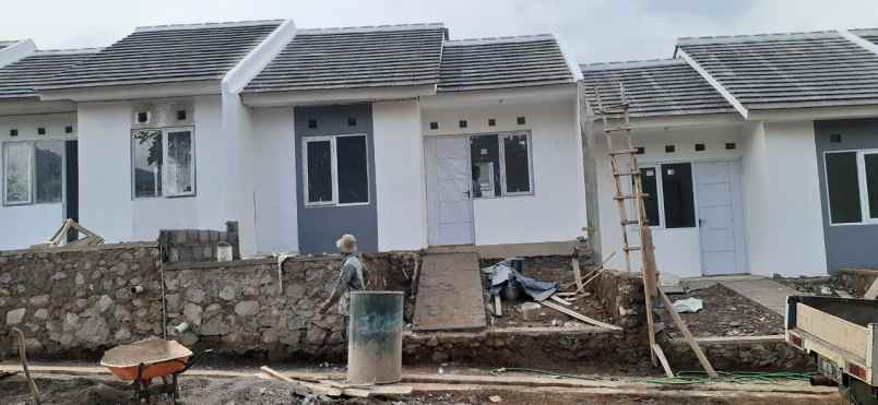 rumah subsidi premium di bandung timur parakanmuncang