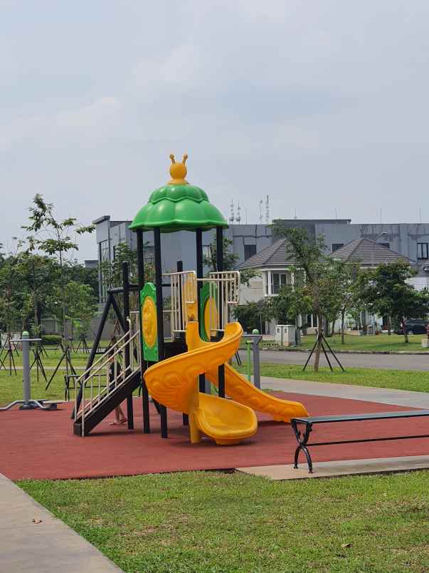 rumah suvarna sutera tangerang