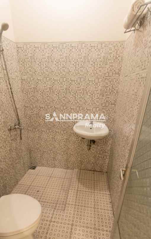 rumah tanah 96 di cluster gardens sawangan rn