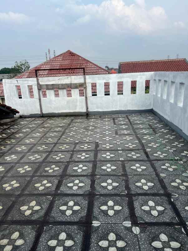 rumah tinggal dan kost an dekat borma margacinta