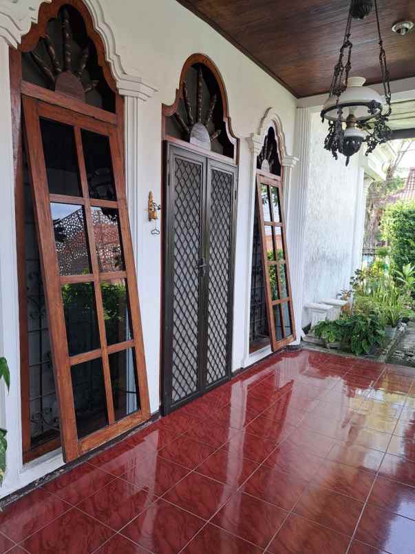 rumah wisma permai tengah i strategis