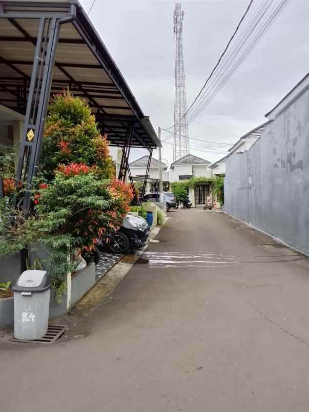 take over 80jt hook di cibinong bogor dekat stasiun ka