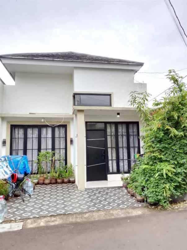 take over 80jt hook di cibinong bogor dekat stasiun ka