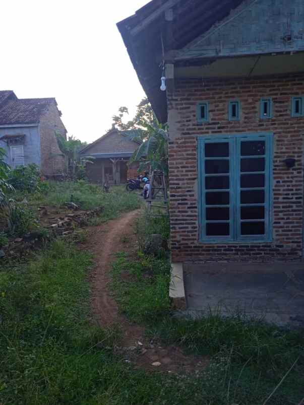 tanah luas 153m bonus rumah di rajabasa bandar lampung