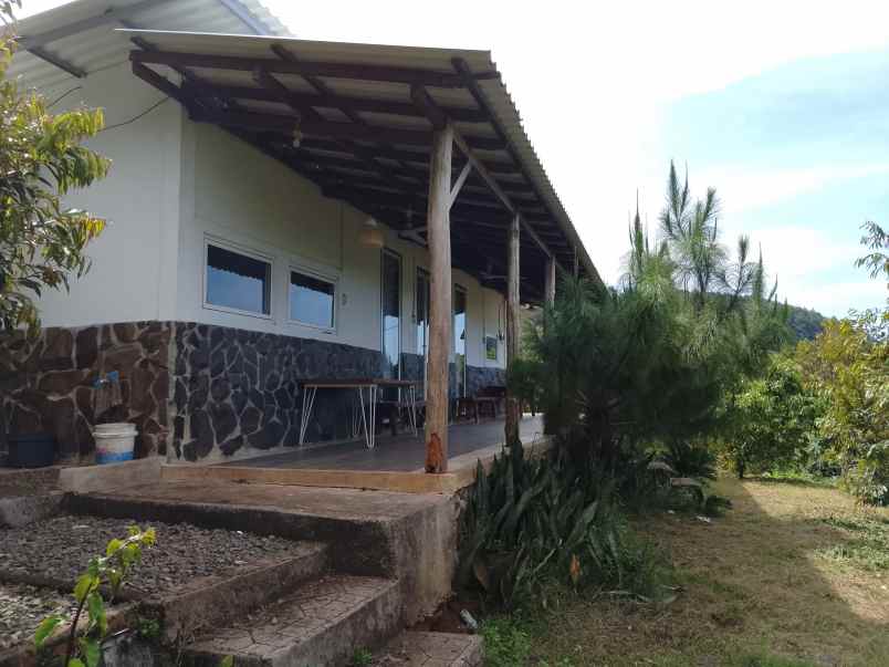 vila kebun durian subang jawa barat