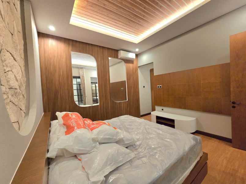 villa baru siap huni di nusa dua deket ke pintu tol