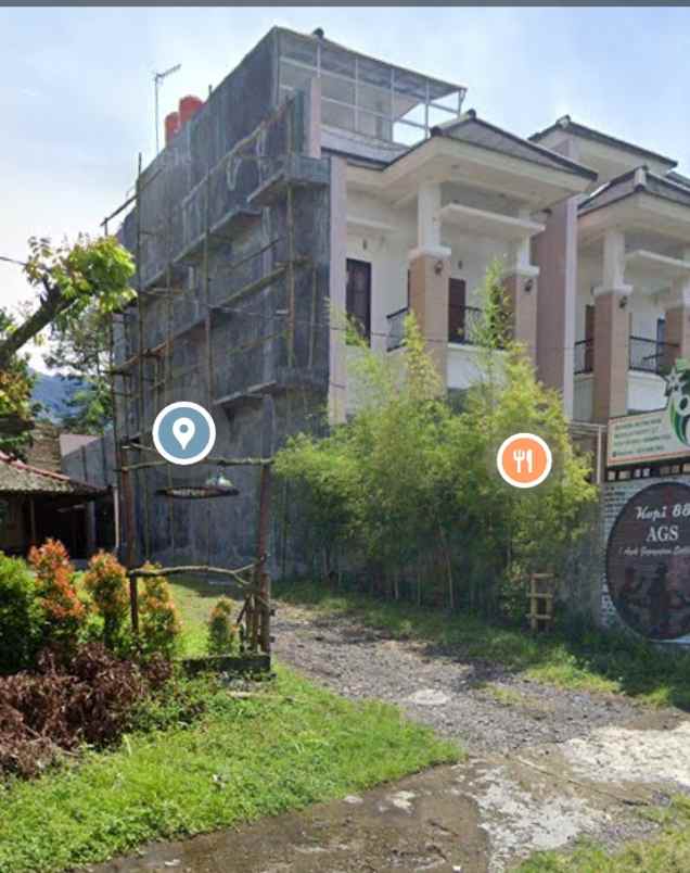 villa jl kaliurang km 24