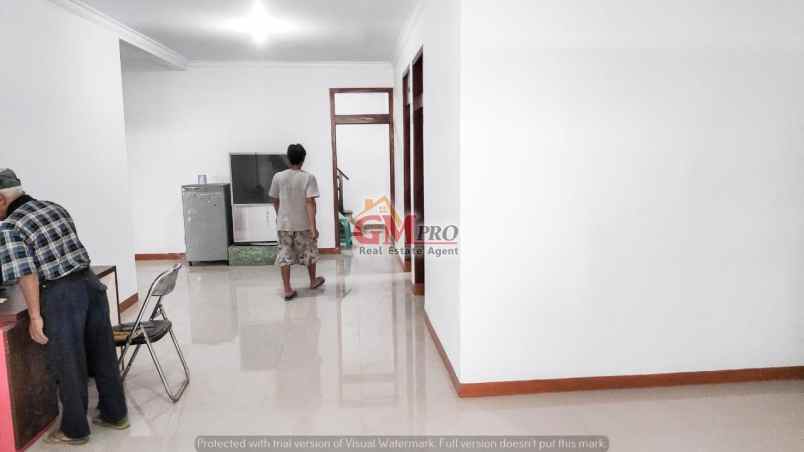 664 rumah terawat di turangga buah batu bandung pusat