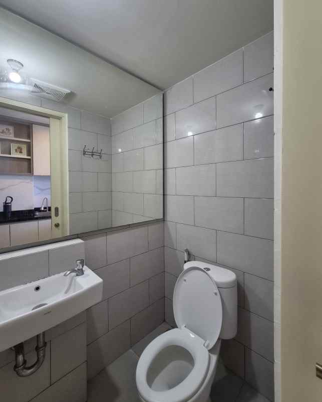 apartment amor pakuwon city siap huni fully furnished