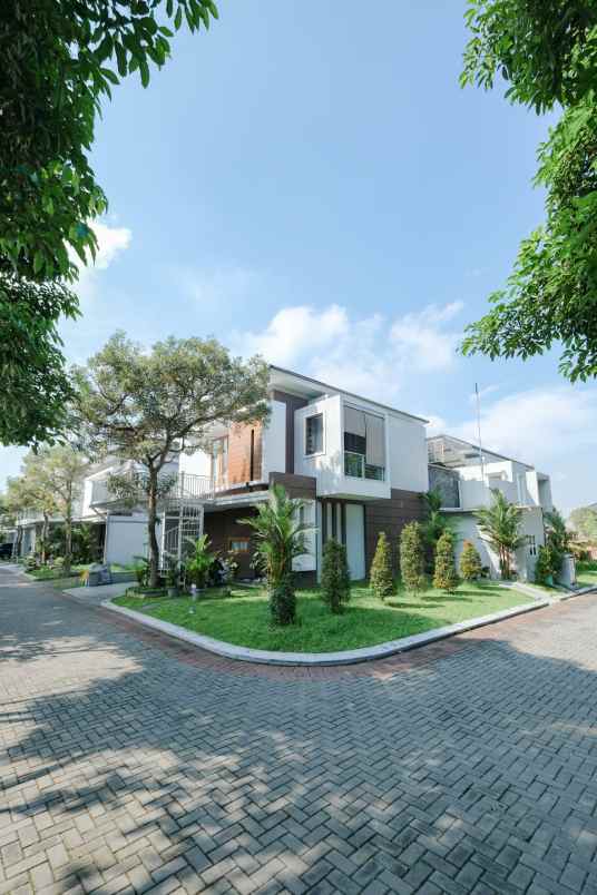 cash tempo 3 menit ringroad utara pt formula land