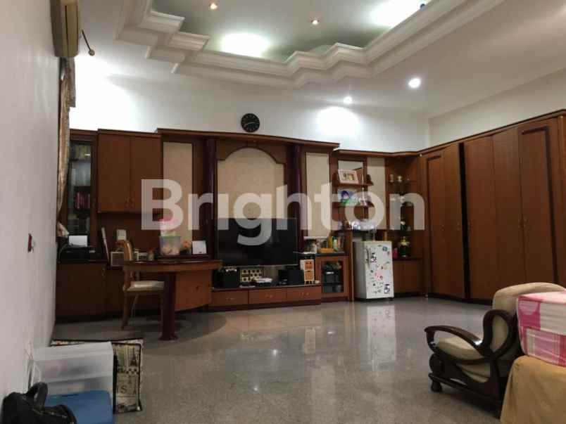 darmo hill 2 5 lantai ada r kantor interior cantik