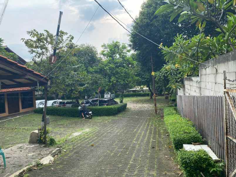 di tanah bonus rumah kantor jakarta selatan