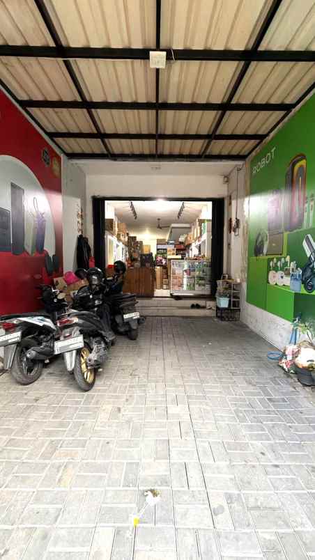 dijual 1 unit rumah 4 5 lantai grogol petamburan