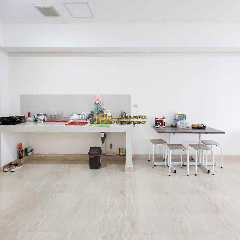 dijual apartemen podomoro city deli tower