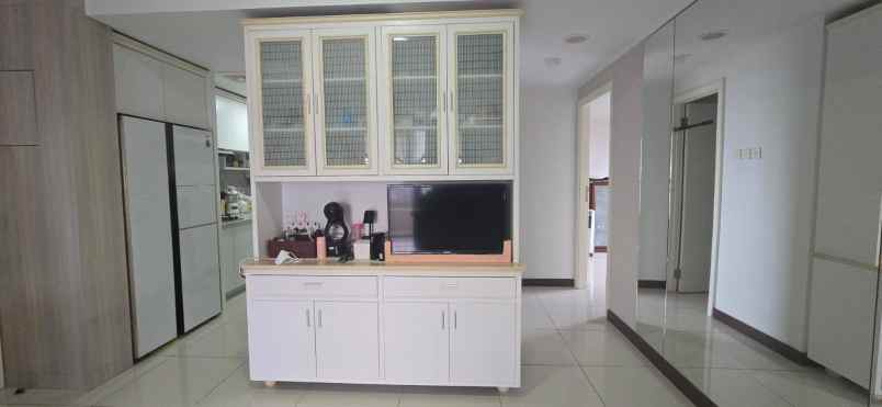 dijual apartemen wiyung surabaya selatan