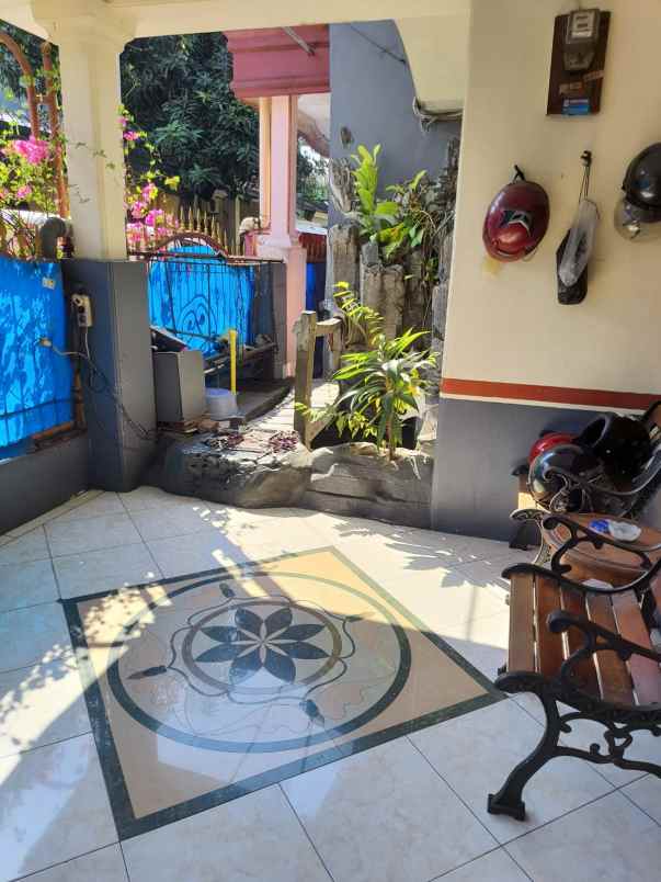 dijual cepat rumah 2 lantai di cilodong depok