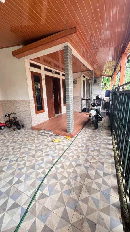 dijual cepat rumah cilodong depok