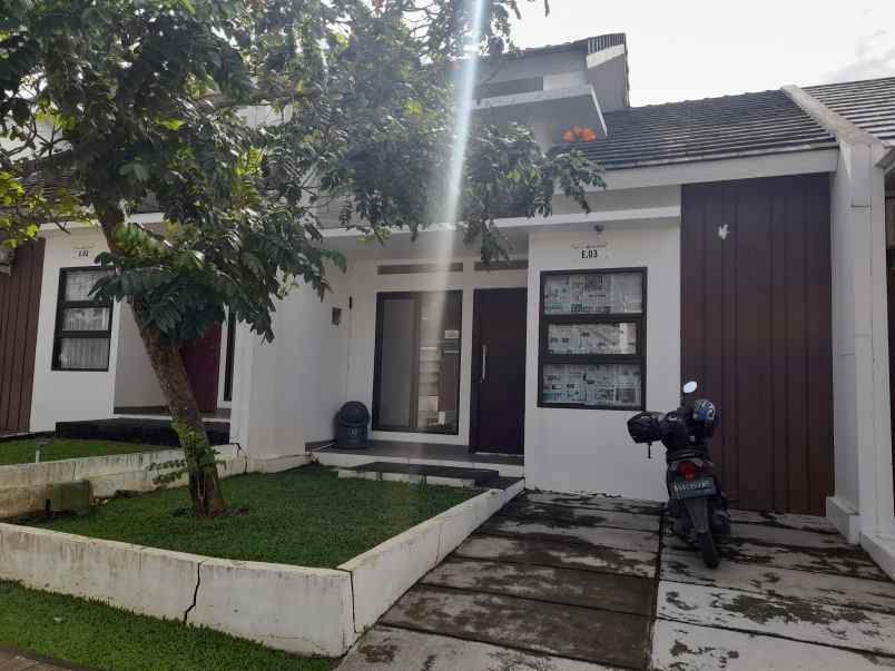dijual cepat rumah tinggal lingkungan asri