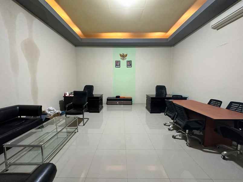dijual gudang lokasi kapling dpr sidoarjo
