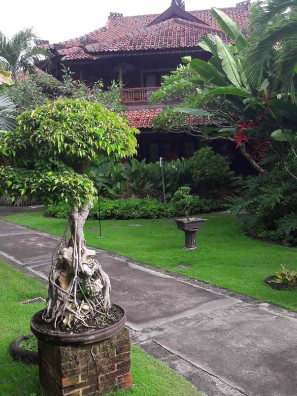 dijual hotel jl raya uluwatu