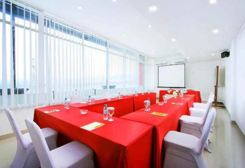 dijual hotel lere kec palu barat kota