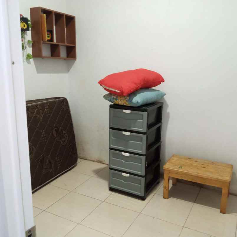 dijual kost bojongsari baru kota depok