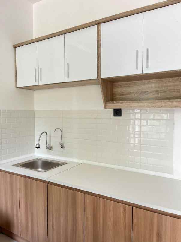 dijual kost gunungbatu