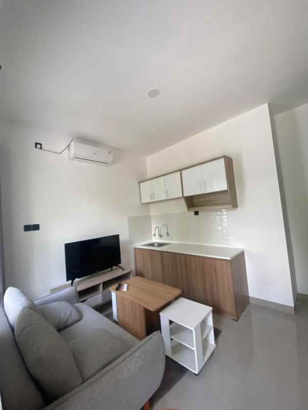 dijual kost gunungbatu