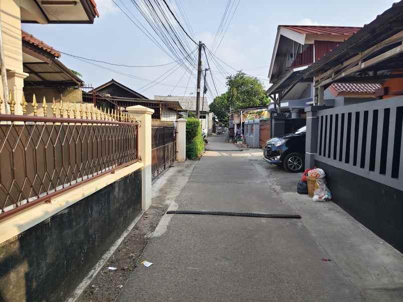 dijual kost rumah jl sawo kranggan kec