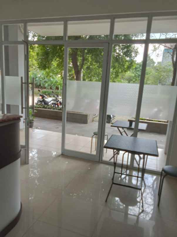 dijual ruko 3 lantai di daerah cinere