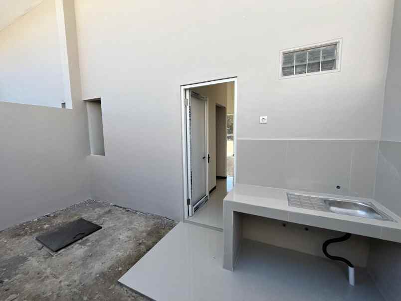 dijual ruko gudang kantor alana cemandi tahap 6