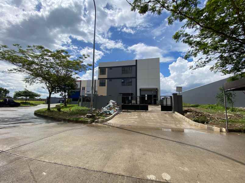 dijual ruko gudang kantor delta silicon lippo cikarang