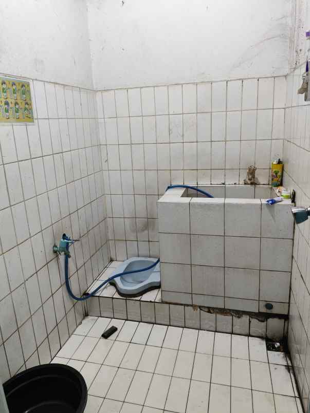 dijual ruko gudang kantor jalan bojong depok 2