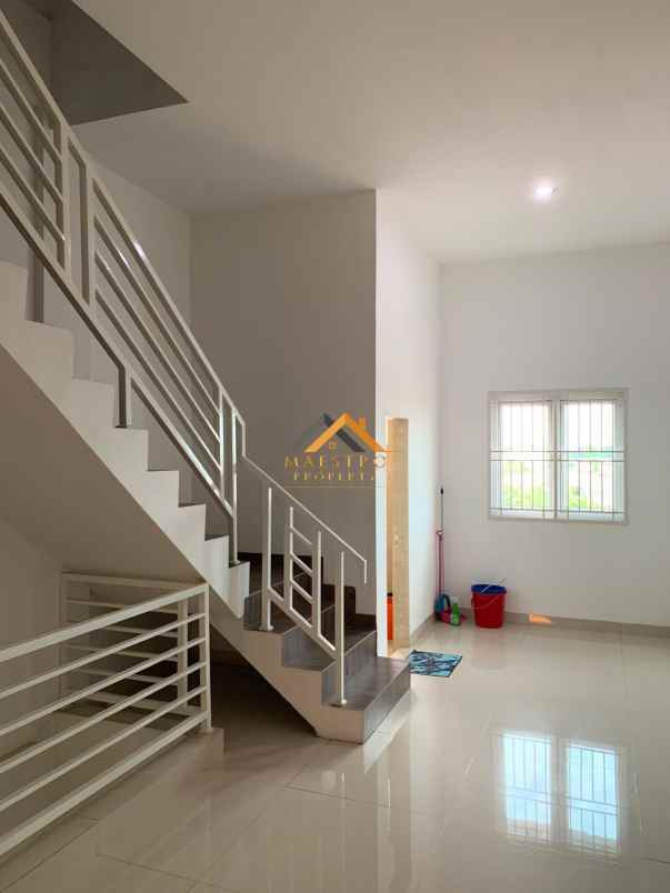 dijual ruko gudang kantor jalan karya cilincing