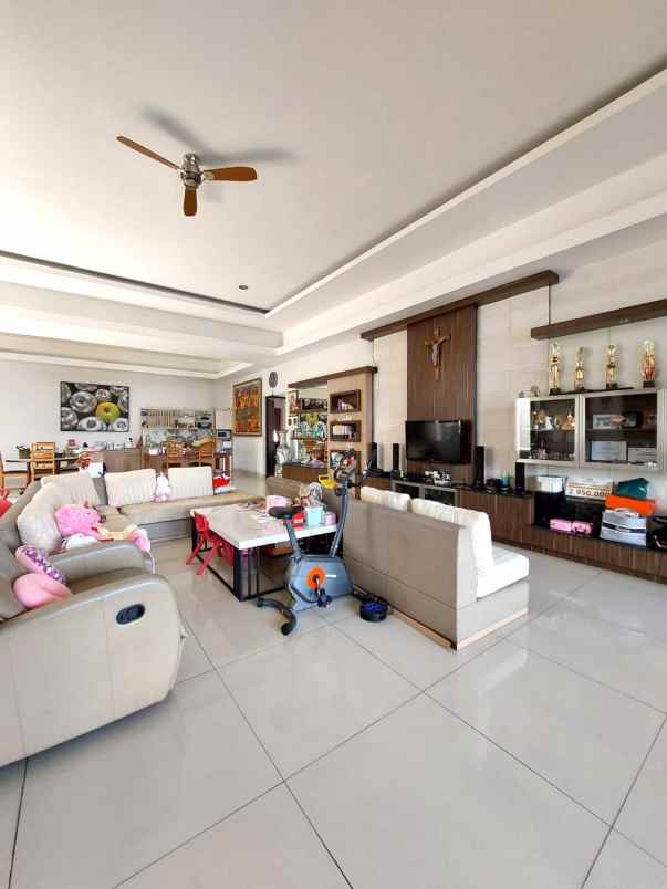 dijual ruko gudang kantor jl ring road utara