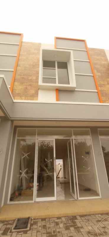 dijual ruko gudang kantor kebalen babelan