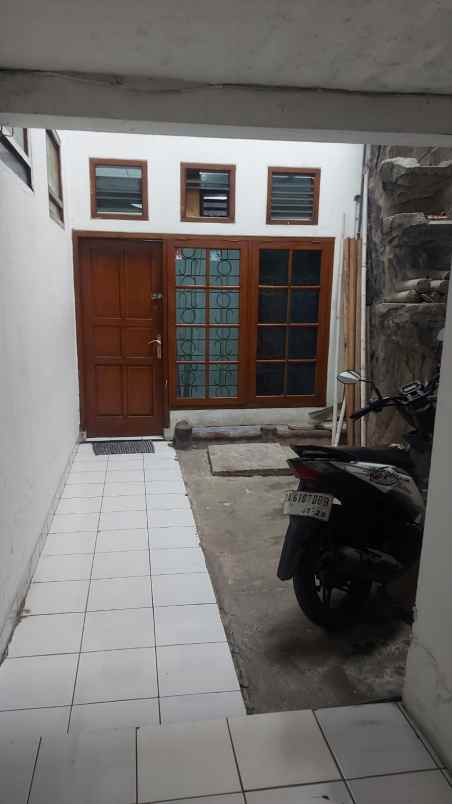 dijual ruko gudang kantor setiabudi gegerkalong